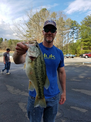 S Hayes with 4.64 lber.jpg