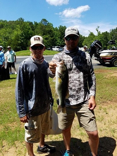 Wyatt & Hooper with nice 3 pounder.jpg