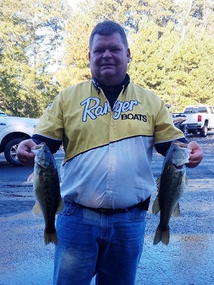 1st Place - Scott Craig with 10.25 pounds.jpg