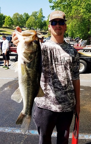 Clark with 5 pounder.jpg