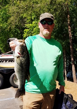 McWhite with 4 pounder.jpg