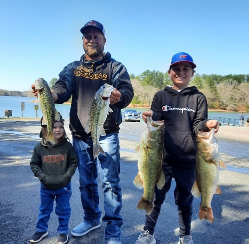 1st Place - Cash & Cash with 19.34 lbs.jpg