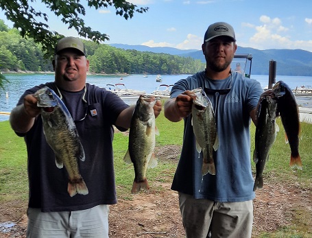 1st Place - Lowdy & Crisp with 13.78 lbs.jpg