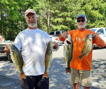 2nd place & BIG  BASS- Gibson & Pearson with 16.69 & 6.16.jpg
